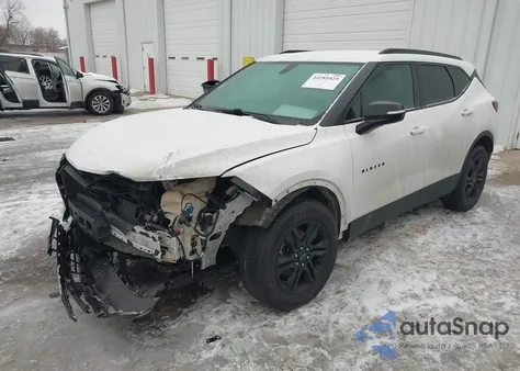 2021 Chevrolet Blazer Fwd 1Lt из США, поврежденный, VIN 3GNKBBRA9MS525171